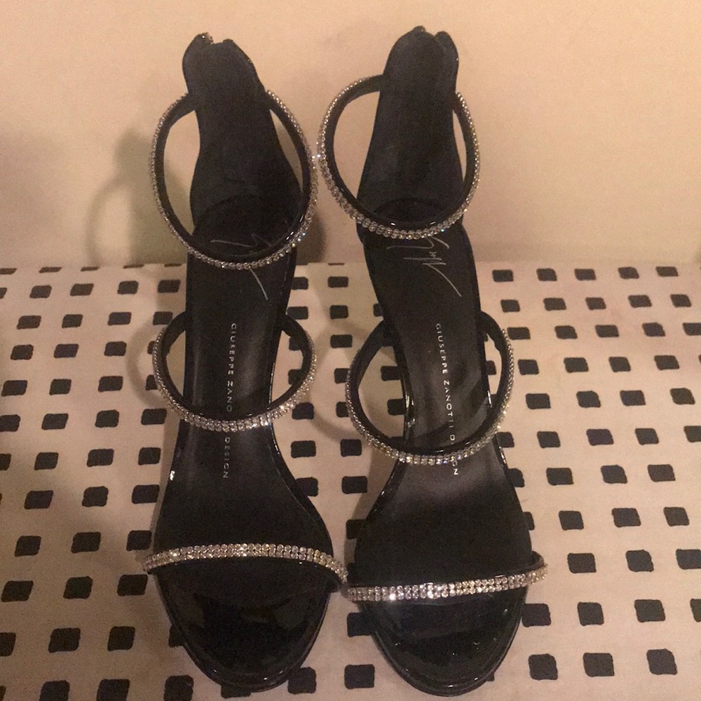 Giuseppe Zanotti Harmony Band Embellished Sandals